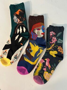 Artsy sock trio NEW oil painting impressionist socks ladies face, pink bird